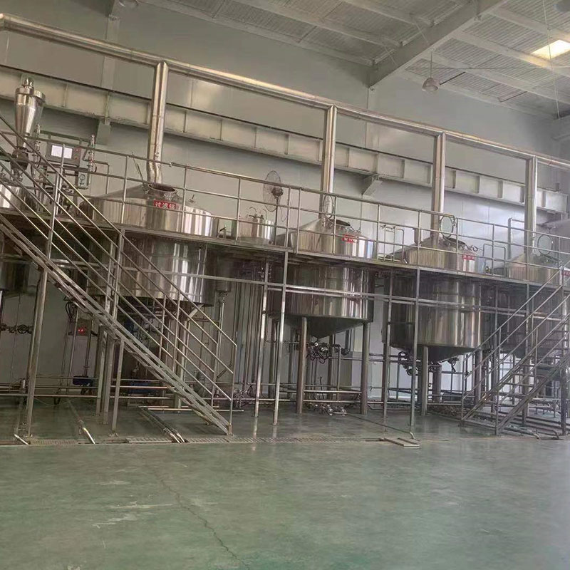 蒙城精酿啤酒设备厂—平面布置、设备设计、制造、调试、培训等一条龙服务_COPY